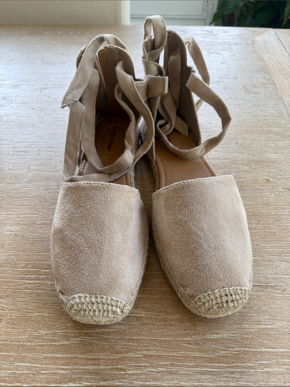 comfortview Tan/Taupe Suede Espadrille Tie-Up Flats NWOT